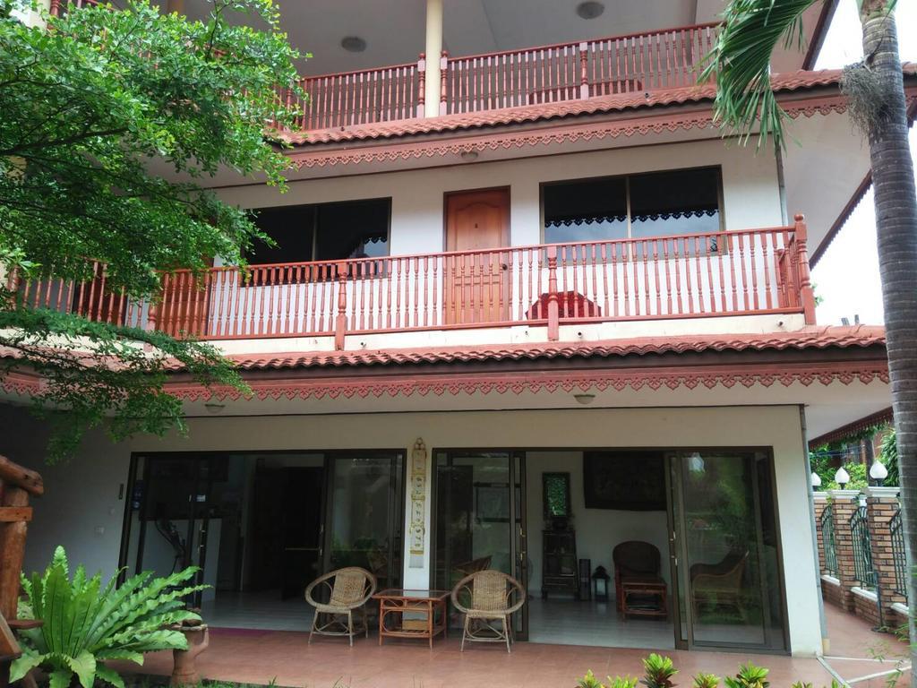 Villa Oranje Chiang Mai Exterior foto