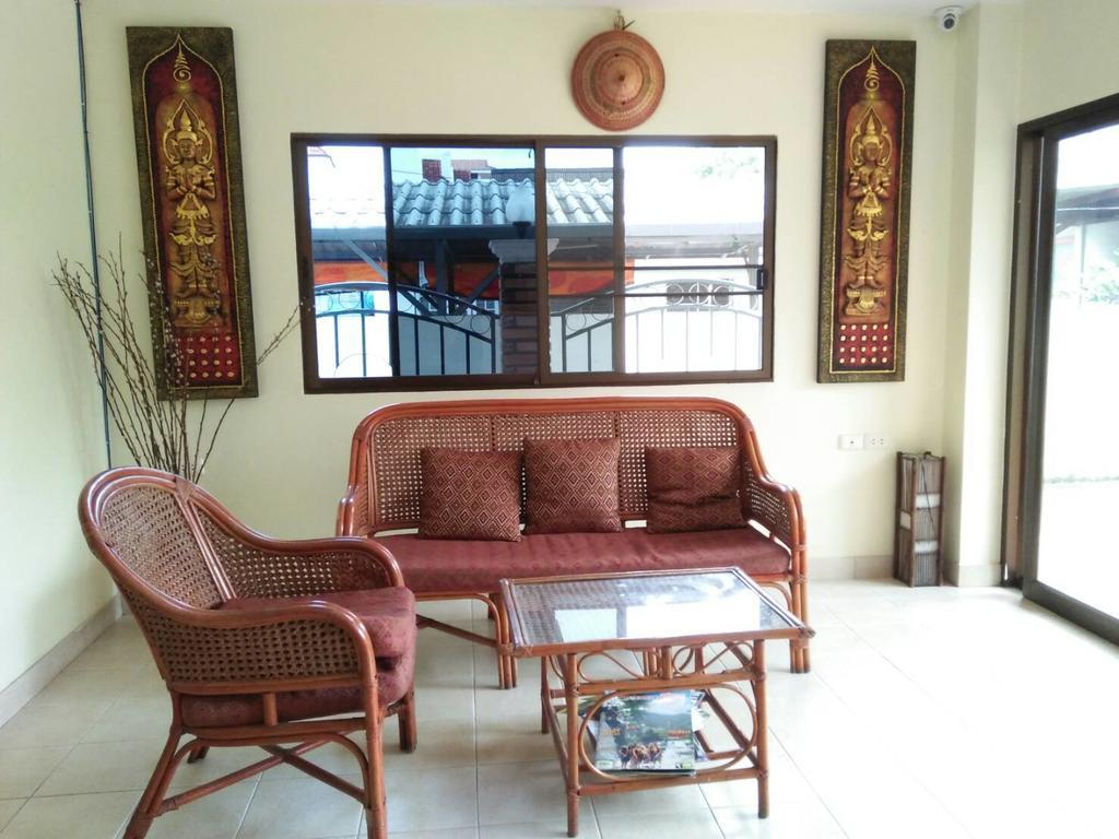Villa Oranje Chiang Mai Exterior foto