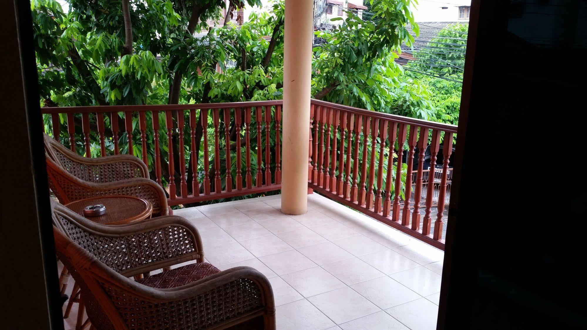 Villa Oranje Chiang Mai Exterior foto